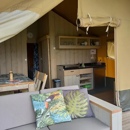 Safari Monpazier En Pleine Nature Luxury tent